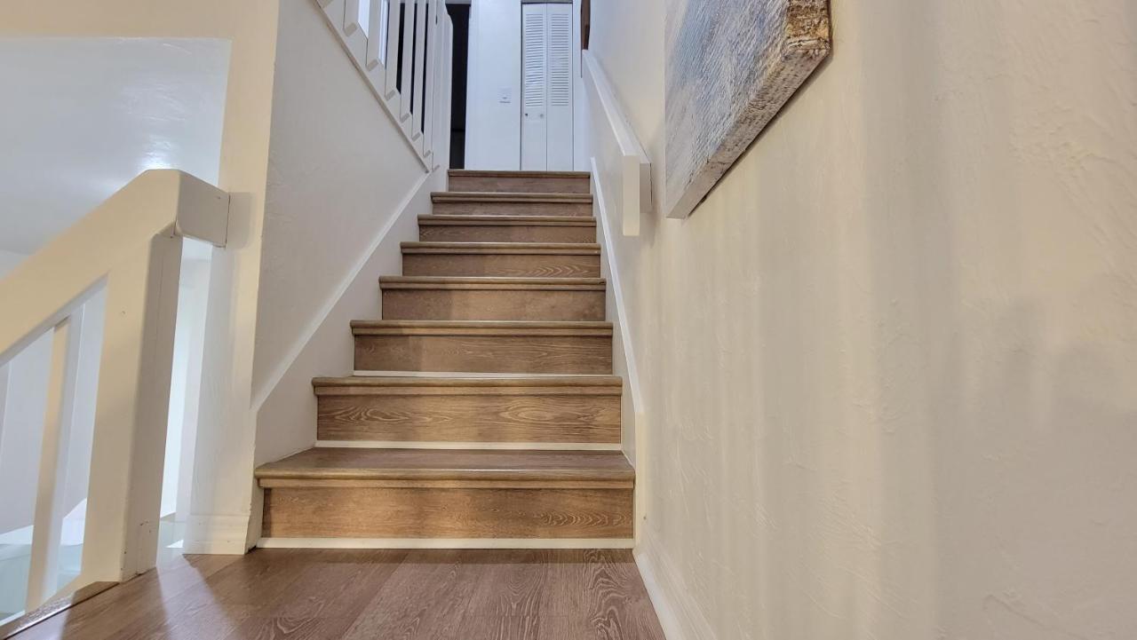 Beautiful Townhouse 2 Bedrooms 1 And A Half Bathrooms Next To Butler Plaza 1 Mile To Uf Gainesville Esterno foto