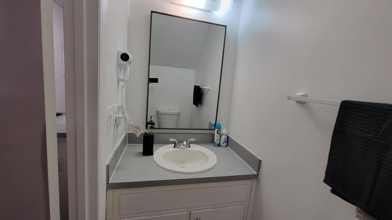 Beautiful Townhouse 2 Bedrooms 1 And A Half Bathrooms Next To Butler Plaza 1 Mile To Uf Gainesville Esterno foto